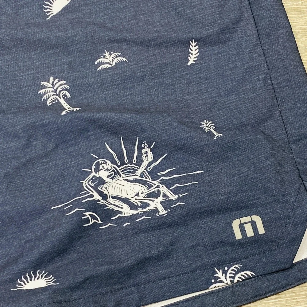 Travis Mathew Board Shorts Mens 38 Blue Skull Tropical Swim Trunks‎ Beach Print